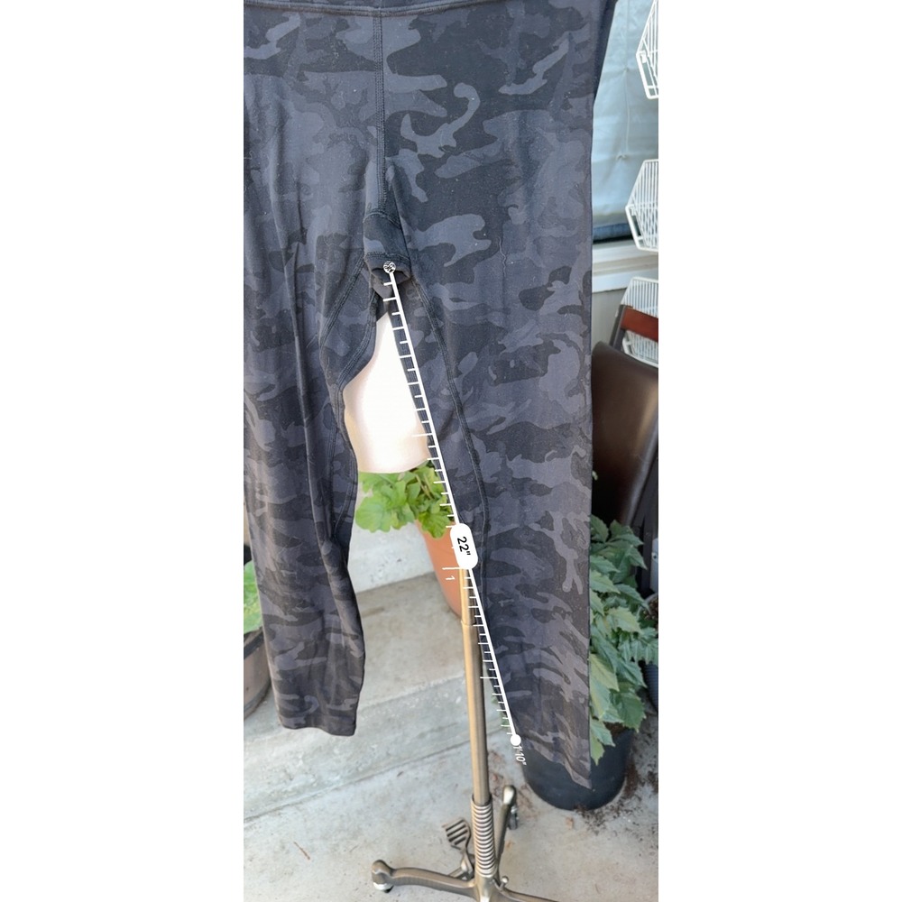 Lululemon Align High Rise 22' crop leggings 6 heritage 365 camo deep coal nulu - Picture 3 of 8